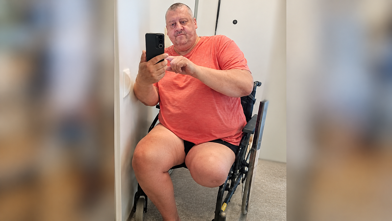 lékaři museli Luďkovi amputovat pravou nohu ve stehně